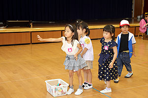 エンゼル七夕まつり　おかしのつかみどり・的あて・わなげ 　年中 NO.1