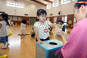 エンゼル七夕まつり　おかしのつかみどり・的当て・わなげ　年少・ひよこ・あひる　　NO.1