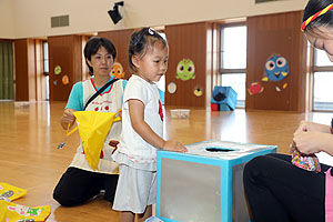 エンゼル七夕まつり　おかしのつかみどり・的当て・わなげ　年少・ひよこ・あひる　　NO.1