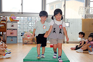 可愛いファッションショーが開かれました！　ぱんだ・ことり・こあら・りす・うさぎ　