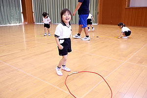 体操教室　ー縄跳びー　たんぽぽ