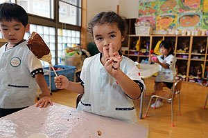 チョコバナナの制作　すみれ