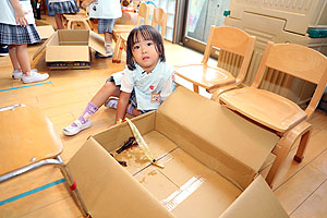 ザリガニ・おたまじゃくしの観察　りす・ことり