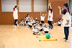 7月生まれのお誕生会　ー おみこしリレー ー　年少組