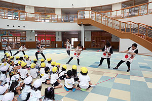 7月生まれのお誕生会　ーつなひきー　　年中組