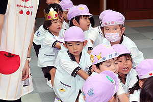 7月生まれのお誕生会　ーつなひきー　　年中組