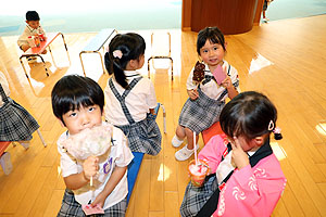 ーすみれ組 ことり組 わくわく夏祭りー　すみれ・ことり