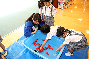 ーすみれ組 ことり組 わくわく夏祭りー　すみれ・ことり