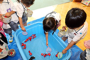 ーすみれ組 ことり組 わくわく夏祭りー　すみれ・ことり