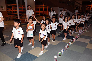 年長お泊り保育５・ランタン・キャンプファイヤー・花火大会