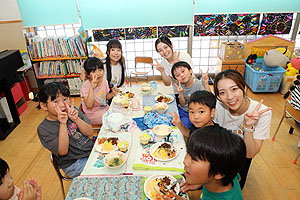 カミングエンゼル　　給食美味しかったね