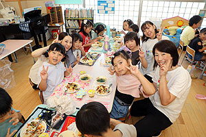 カミングエンゼル　　給食美味しかったね