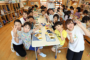 カミングエンゼル　　給食美味しかったね