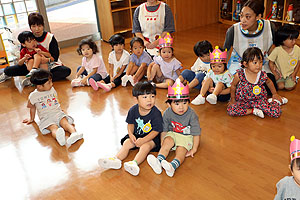 8月生まれのお誕生会　ー小麦粉粘土ー　ひよこ・あひる