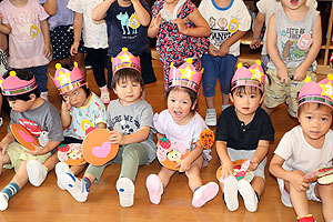 8月生まれのお誕生会　ー小麦粉粘土ー　ひよこ・あひる