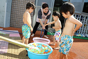 水遊び　気持ち良かったね！　あひる