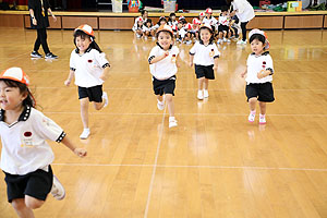 体操教室　ーかけっこー　きりん・りす