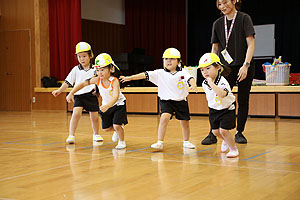 体操教室　ーかけっこー　ぱんだ・ことり