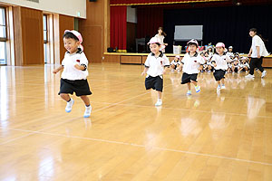 体操教室　ーかけっこー　うさぎ・こあら