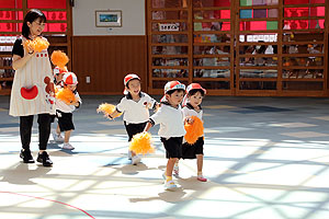 運動会のリズム活動　ぱんだ・こあら・きりん