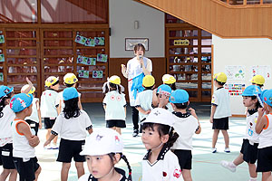 運動会のリズム活動　ひまわり・さくら・たんぽぽ	