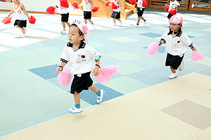 運動会のリズム活動　うさぎ・りす・ことり