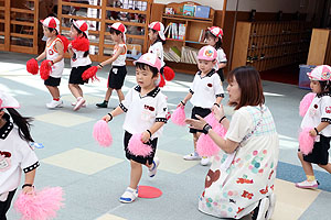 運動会のリズム活動　うさぎ・りす・ことり