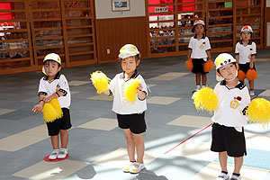 運動会のリズム活動　ぱんだ・こあら・きりん