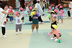 運動会のリズム活動　ひよこ・あひる