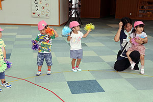 運動会のリズム活動　ひよこ・あひる