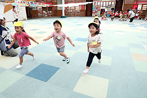 運動会の活動　かけっこ　　ひよこ・あひる