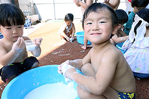 片栗粉遊び　楽しかったね　あひる