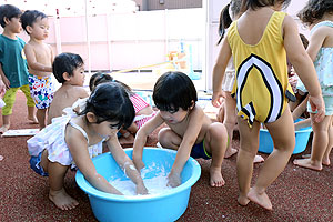 片栗粉遊び　楽しかったね　あひる