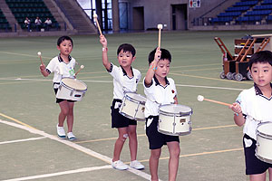 運動会予行１　　年長組　鼓笛・A・B