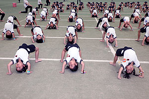 運動会予行3　　　年長組　組体操