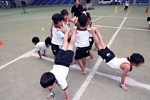 運動会予行3　　　年長組　組体操