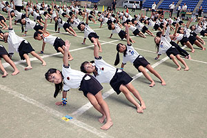 運動会予行3　　　年長組　組体操