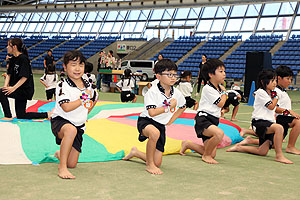 運動会予行4　　　年長組　バルーン