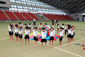 運動会予行4　　　年長組　バルーン