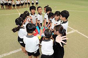 運動会予行4　　　年長組　バルーン