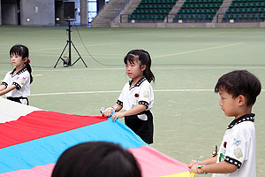 運動会予行4　　　年長組　バルーン