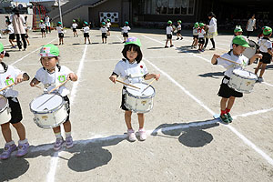 鼓笛の活動頑張っています！　A・B