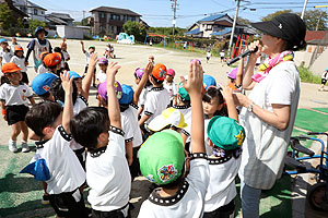 ゴマの収穫をしました　年長組