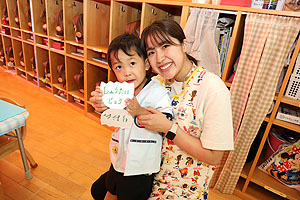 運動会の招待状の制作　りす