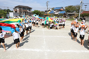 運動会のバルーン活動　年長組