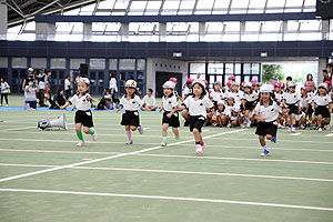 エンゼル運動会１　　　年中かけっこ