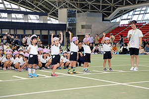 エンゼル運動会１　　　年中かけっこ