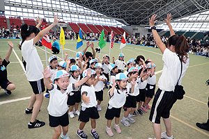 エンゼル運動会３　　　年少かけっこ