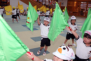 運動会のリズム活動　年中組