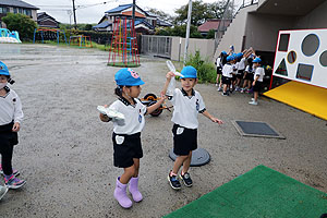 雨を捕まえよう！！　Ｄ